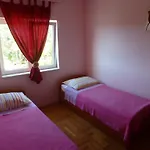 Apartment Jana *