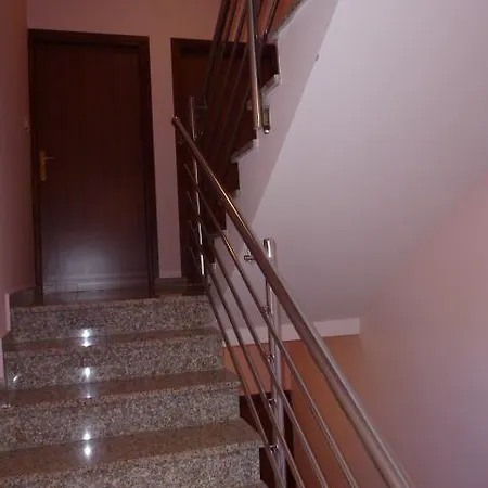 Jana Apartament *