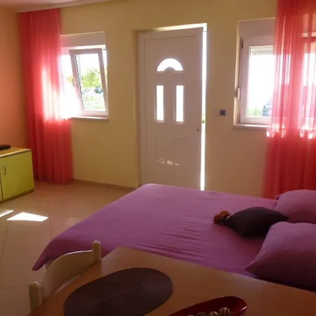 Appartement Jana Primošten