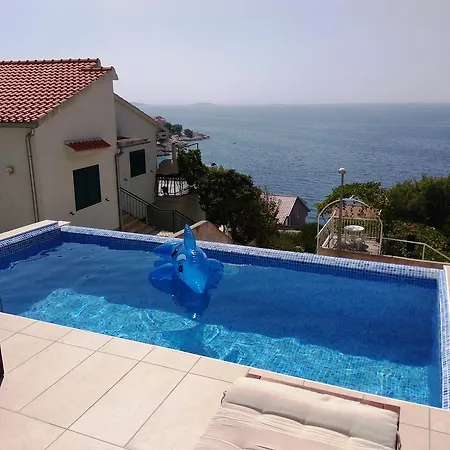Jana Apartament