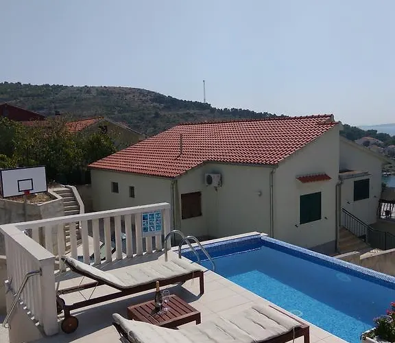 Jana * פרימוסטן